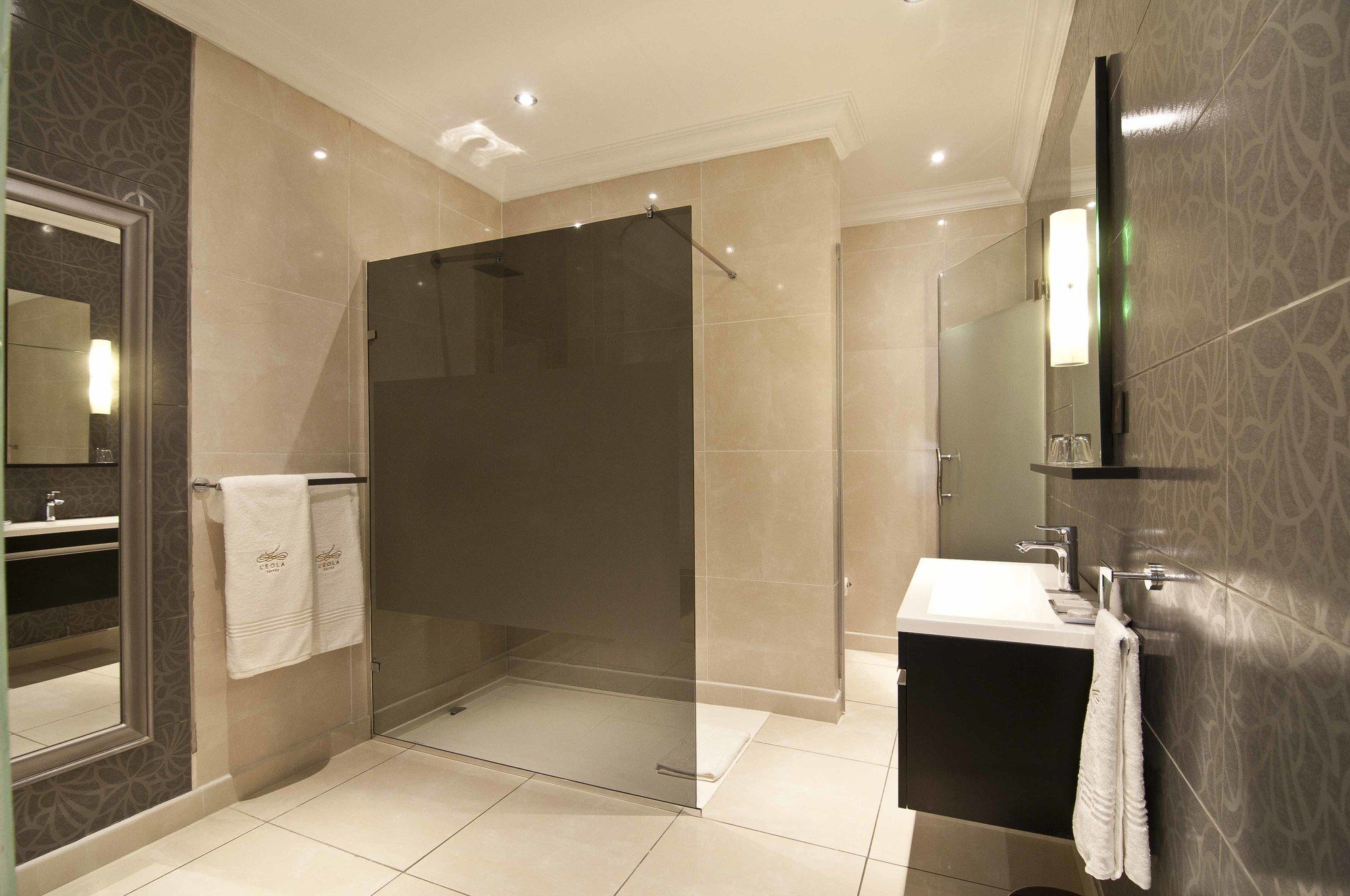 L'Eola Suites Abuja Eksteriør bilde